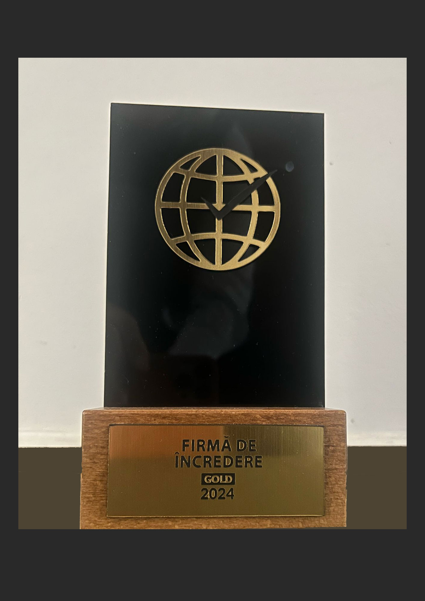 premii-style-gold-2024